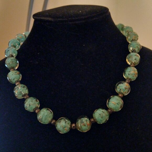 Vintage Murano style glass beads necklace - Picture 2 of 13